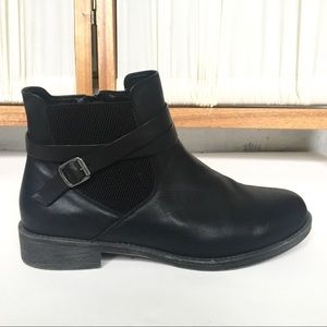 Propét black leather Tatum boots size 11 W
